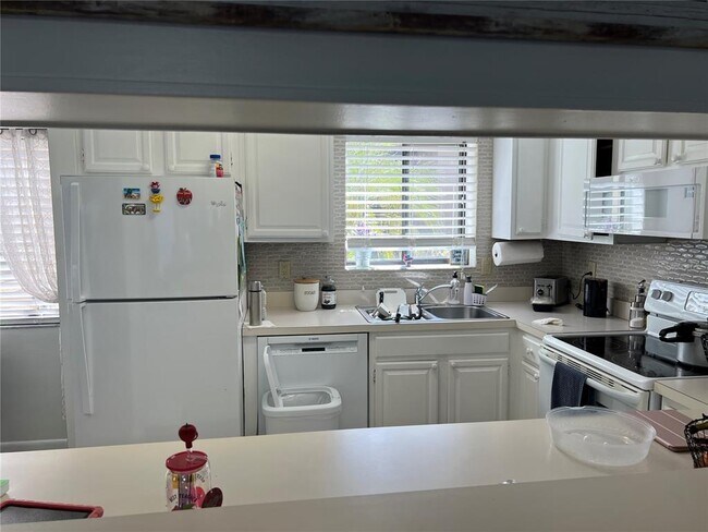 Building Photo - 5617 Ashton Lake Dr