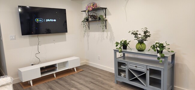 Livingroom with sofa - 2160 22nd Ave