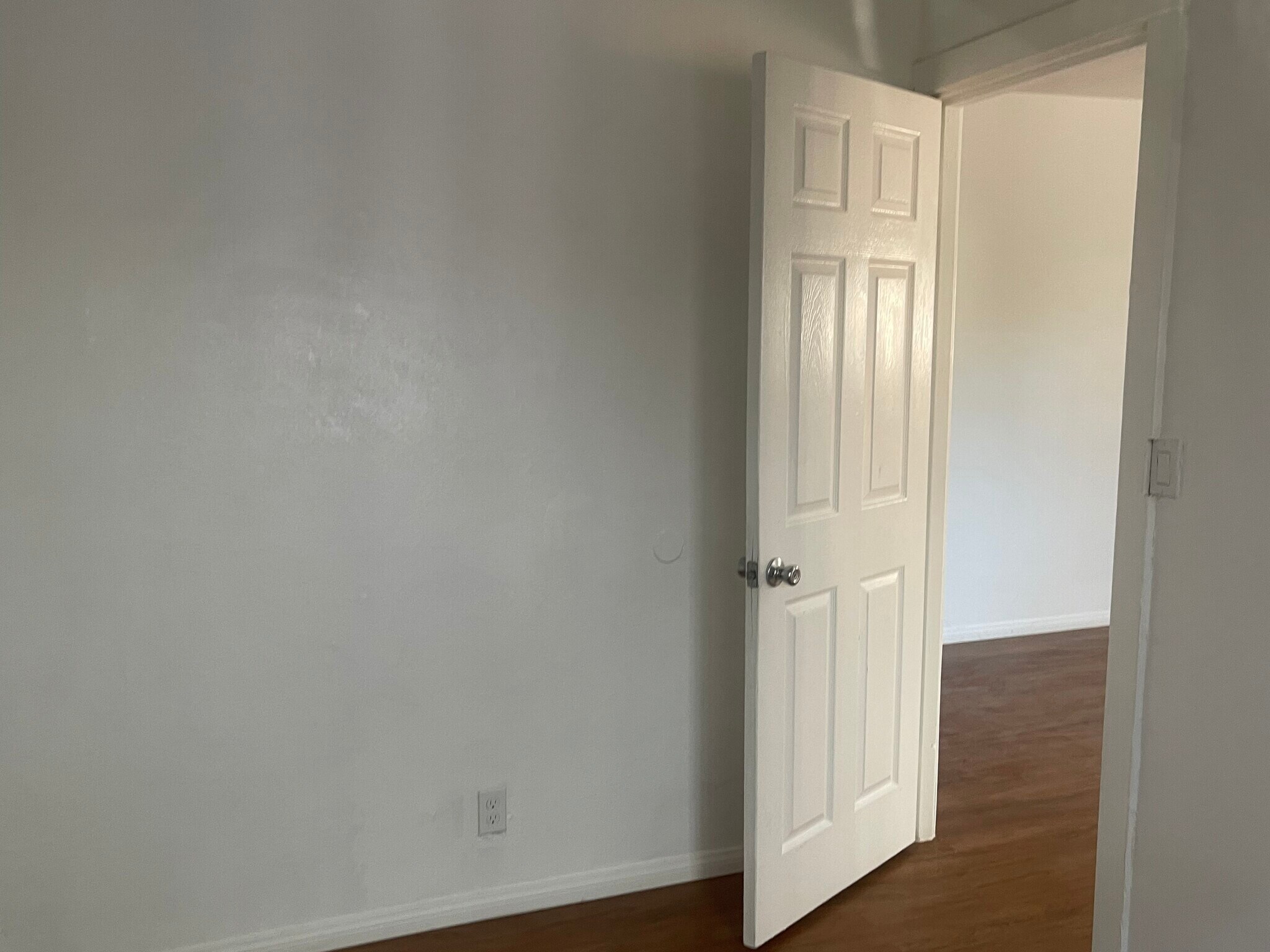 Building Photo - 1118 N Norman Ct