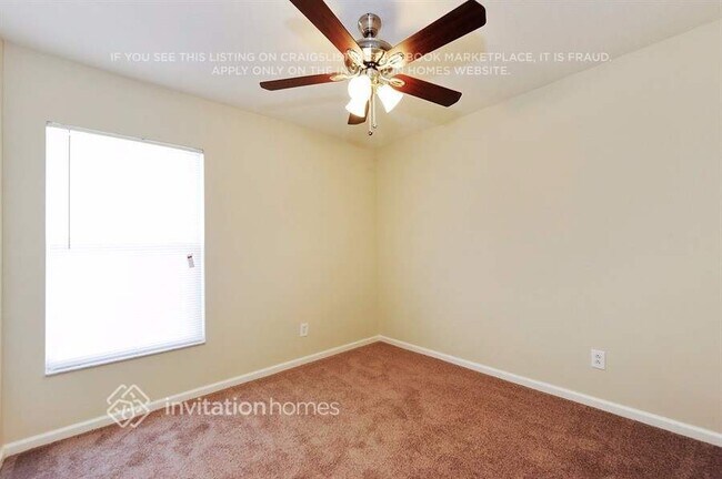 Building Photo - 10408 Hunters Haven Blvd
