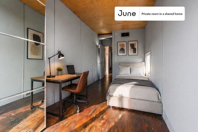 Building Photo - 3305 7th St NE