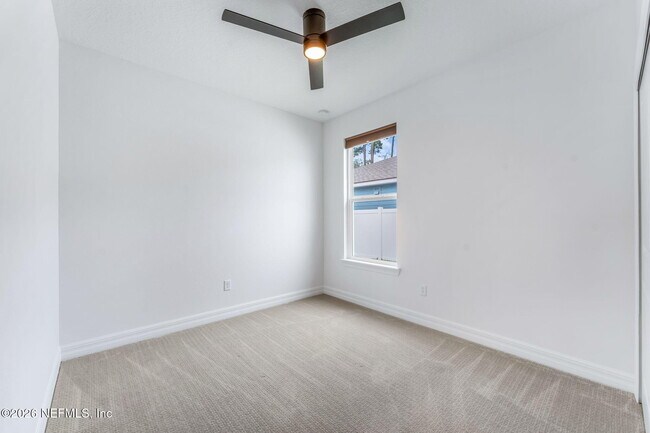 Building Photo - 12452 Royal Red Wy