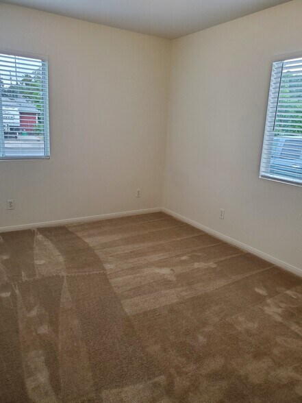 More Bedroom #1 - 17961 Lull St