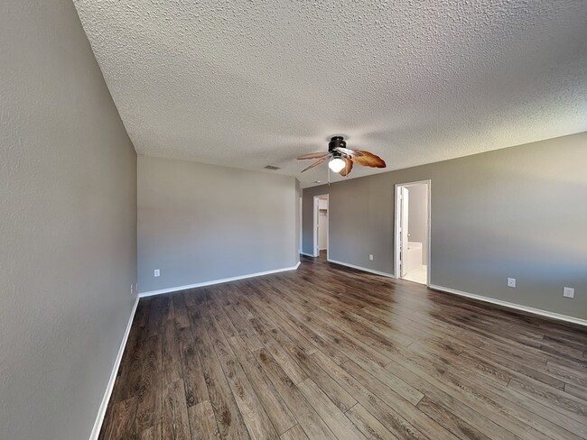 Building Photo - 1201 Scarlet Sage Pkwy