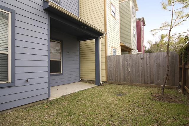 Building Photo - 1138 Robbie St