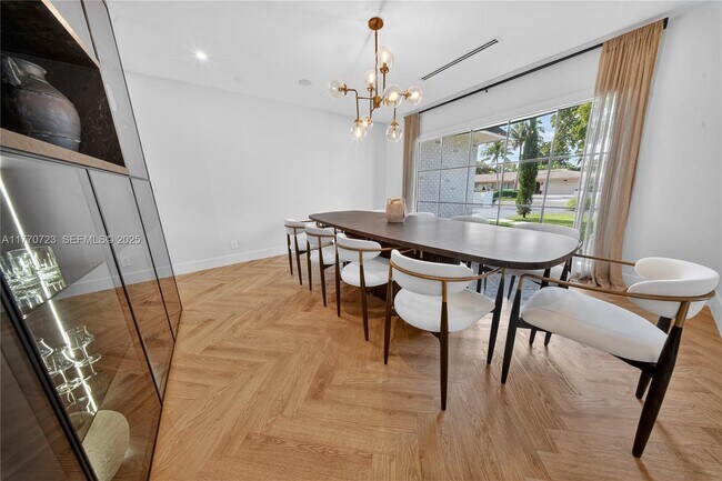 Building Photo - 4312 NE 22nd Ave