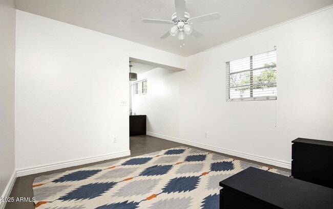 Building Photo - 3914 E Cheery Lynn Rd