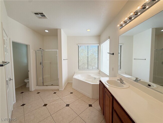 Building Photo - 9101 Dorrell Ln