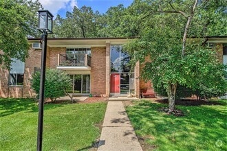 Building Photo - 1249 Island Dr