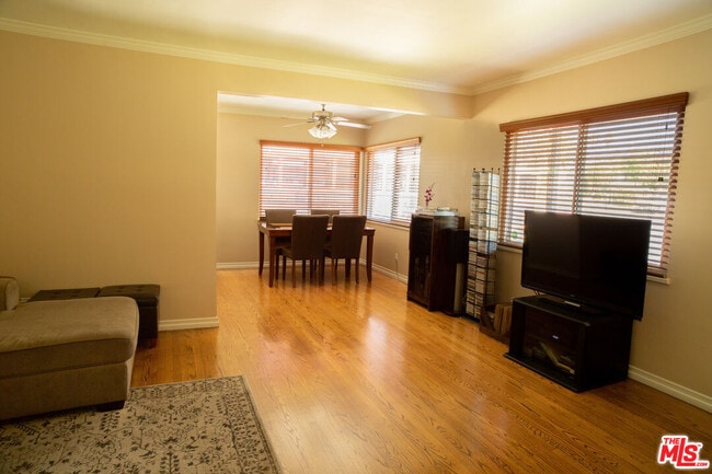 Building Photo - 5258 Thornburn St