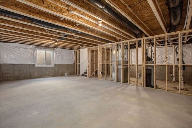 Building Photo - 2644 Blooming Bud Ln