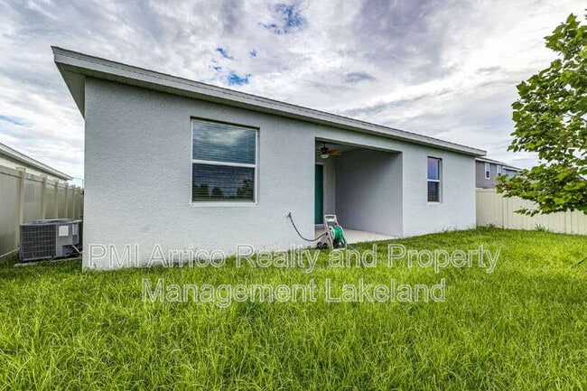 Building Photo - 1228 Tyler Lp