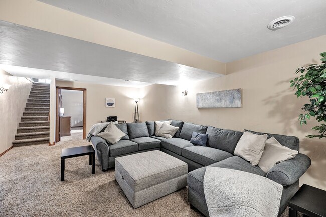 Building Photo - 2212 Rygar Ct