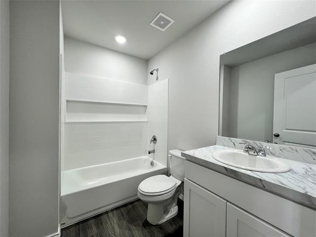 Building Photo - 252 Peace Lily Wy