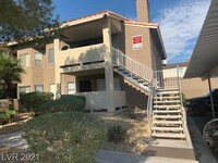 Building Photo - Stylish Updated Condo with Pool Access!