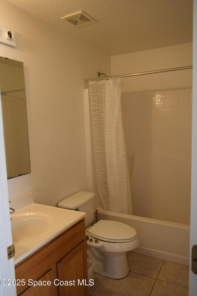 Building Photo - 501 Tortuga Way