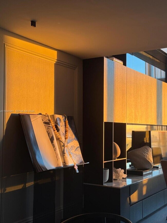 Building Photo - 1040 Biscayne Blvd