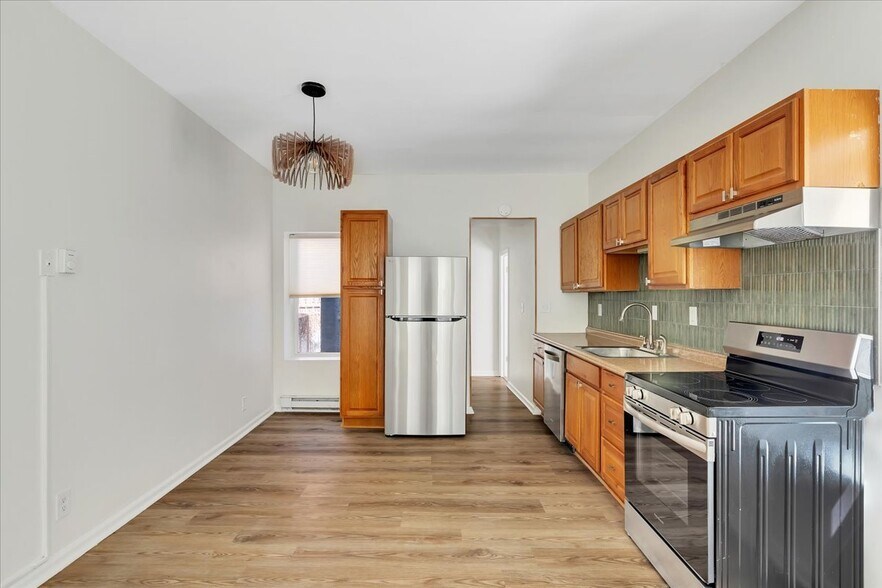 Building Photo - 149 Jay St