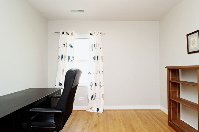 Building Photo - Charming Fry's Spring Home, Pre-Wired For ...