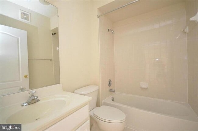 Building Photo - 9700 Elzey Place