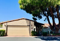 Building Photo - Available August 1st! Beautiful fully furnished single-story home located in the prestigious Span...