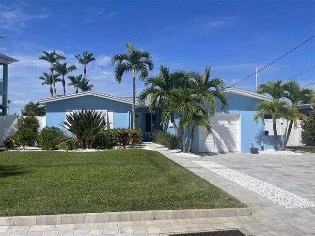 Primary Photo - 15906 Redington Dr