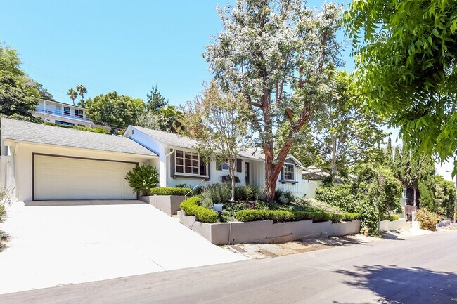 Fabulous Location! - 4059 Woodman Cyn