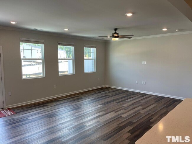 Building Photo - 2407 Chert Ln