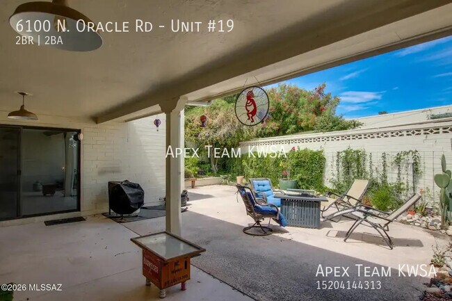 Building Photo - 6100 N Oracle Rd