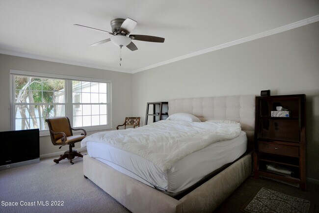 Building Photo - 412 La Costa St