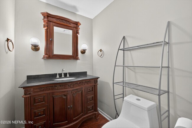 Building Photo - 695-A1A A1A N