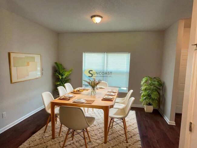 Building Photo - 8175 Golden Bamboo Dr