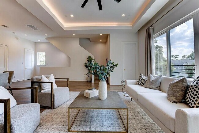 Building Photo - 7120 Gary St