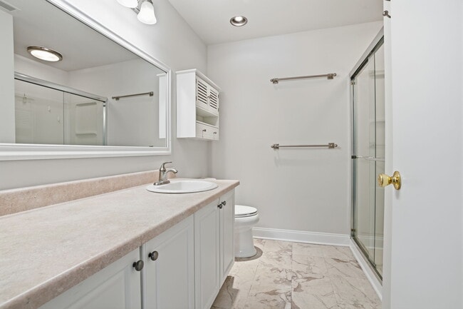 Building Photo - 1210 Braxton Ct