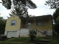 Building Photo - 323 Chickamauga Ave