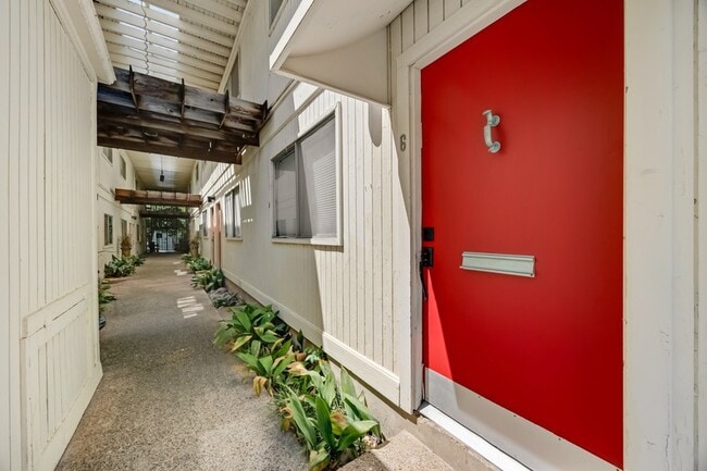 Building Photo - 3500 Routh St