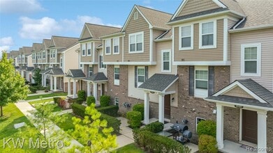 Building Photo - 4636 Bradley Cir