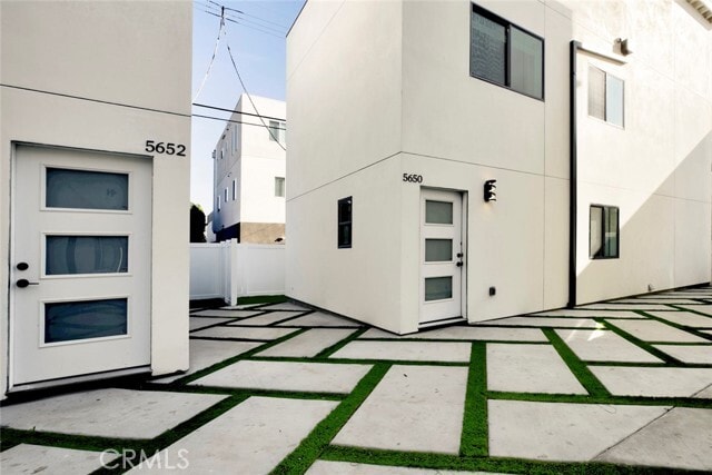 Building Photo - 5650 Cartwright Ave