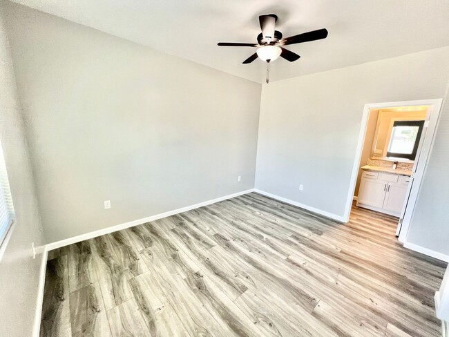 Building Photo - New Construction!