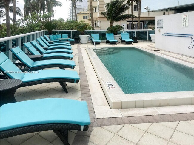 Building Photo - 9201 Collins Ave