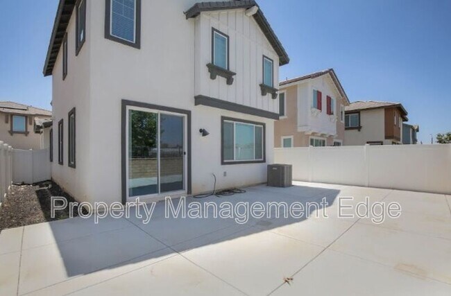 Building Photo - 30183 Sunset Pier Dr