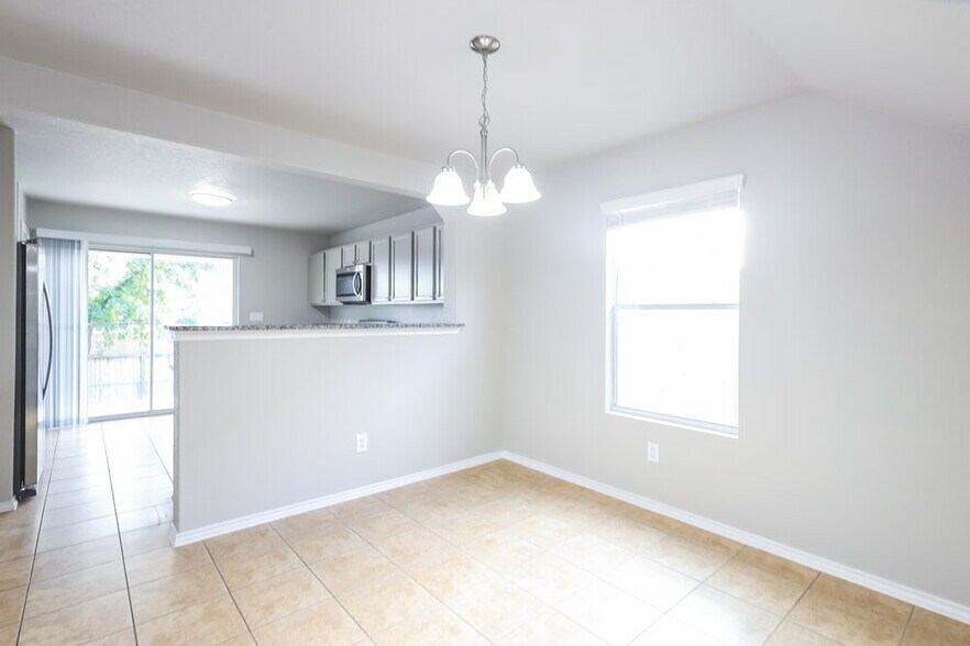 Building Photo - 10706 Rimfire Run Ln