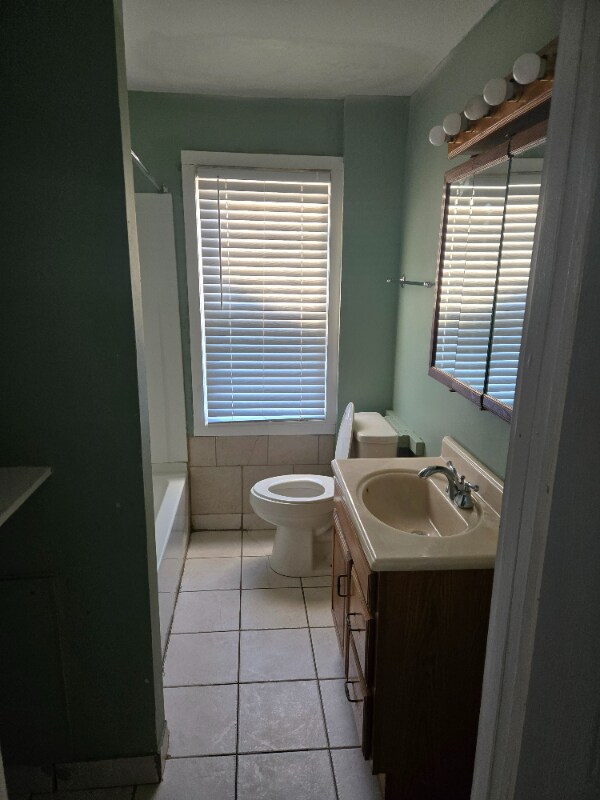 Building Photo - 15 Clubhouse Rd