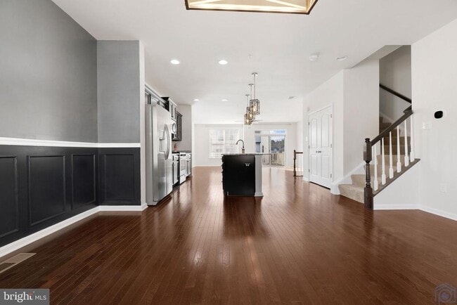 Building Photo - 15211 Lady Lauren Ln