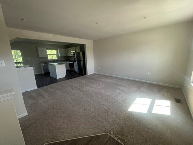 Building Photo - 21830 Primrose Willow Ln