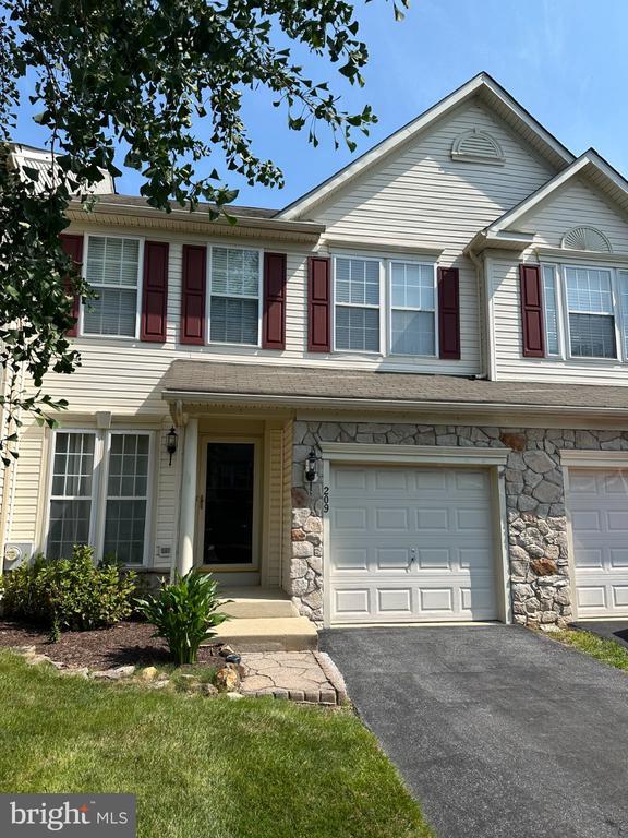 Building Photo - 209 Turnbridge Ct