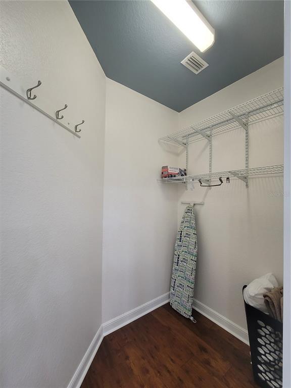 Building Photo - 5465 46th Ct W