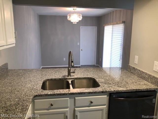 Building Photo - 6365 Richard Run St