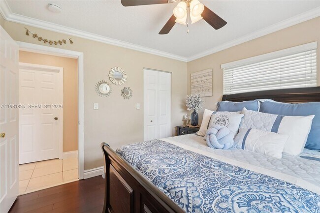 Building Photo - 11573 NW 39th Pl