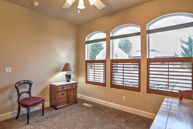 Building Photo - 5901 N Beaham Ave